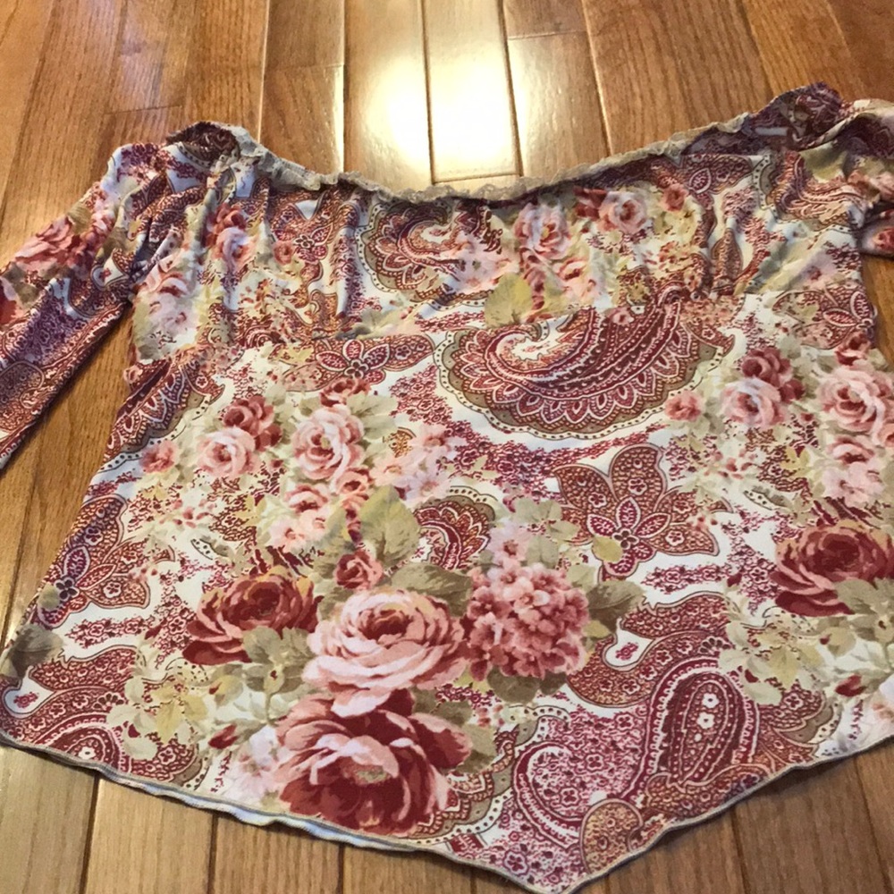 Floral Designed Long Bell Sleeve Top